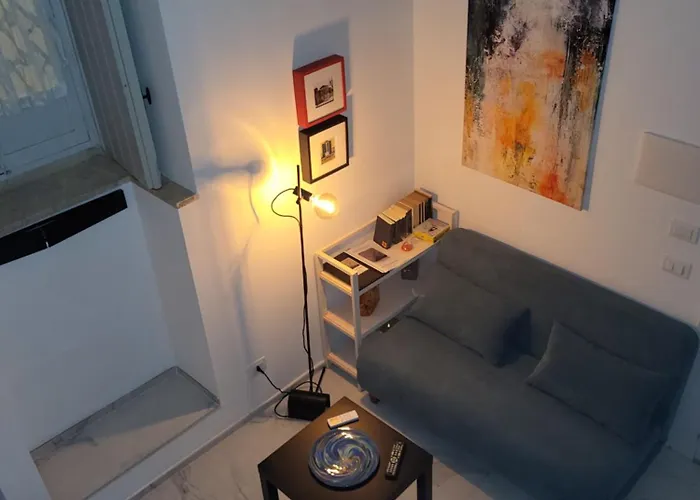Casa Del Grano - *